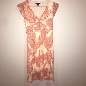 Peach/ off white summer dress with paisley design